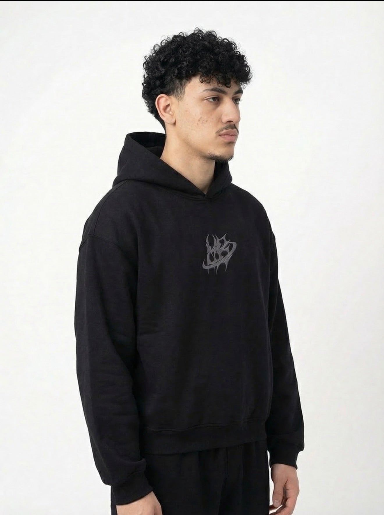 URBIX BLACK HOODIE